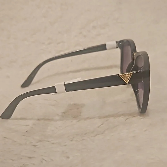 Guess Factory Women Sunglasses Shiny Black Rectangle Shape Frame GF032701B
